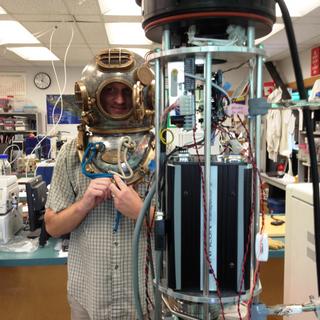 Bell, in bell (helmet) with UMS